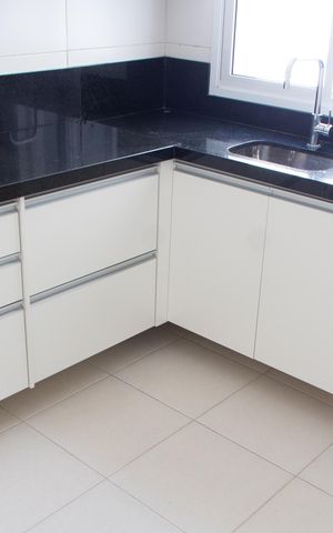 Apartamento para alugar com 134m², 3 quartos e 2 vagas Apartamento para alugar com 134m², 3 quartos e 2 vagasCOZINHA
