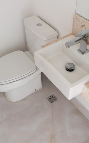 Apartamento para alugar com 134m², 3 quartos e 2 vagas Apartamento para alugar com 134m², 3 quartos e 2 vagasLAVABO