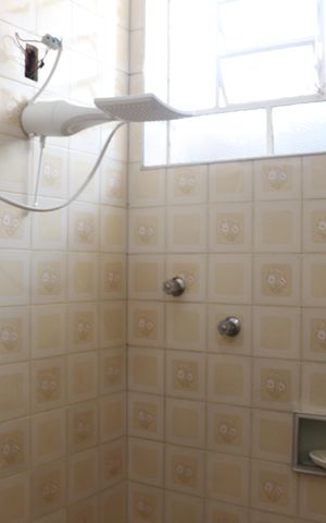 Casa à venda com 250m², 3 quartos e 4 vagasBanheiro 1