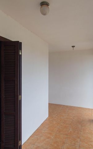 Casa à venda com 450m², 2 quartos e 3 vagas Casa à venda com 450m², 2 quartos e 3 vagasVaranda da Suíte