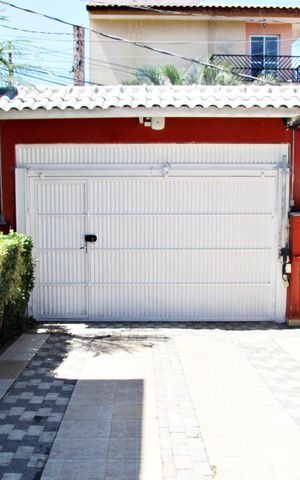 Casa à venda com 278m², 4 quartos e 6 vagasGaragem
