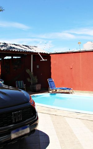 Casa à venda com 278m², 4 quartos e 6 vagasGaragem