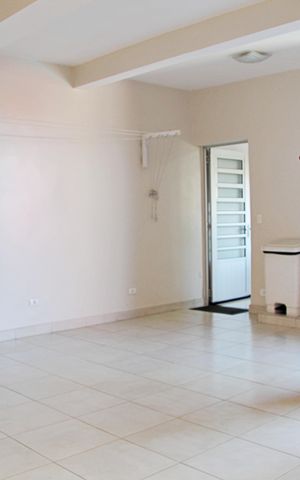 Casa à venda com 278m², 4 quartos e 6 vagasÁrea de Serviço