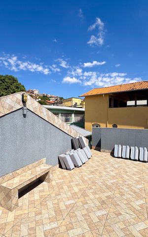 Casa à venda com 250m², 3 quartos e 3 vagas Casa à venda com 250m², 3 quartos e 3 vagasÁrea comum