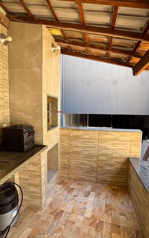 Casa à venda com 250m², 3 quartos e 3 vagas Casa à venda com 250m², 3 quartos e 3 vagasÁrea comum