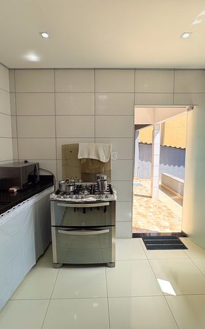 Casa à venda com 250m², 3 quartos e 3 vagas Casa à venda com 250m², 3 quartos e 3 vagasCozinha