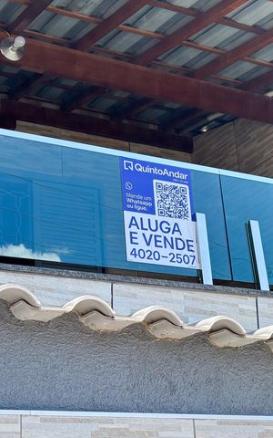 Casa à venda com 250m², 3 quartos e 3 vagas Casa à venda com 250m², 3 quartos e 3 vagasplaquinha instalada