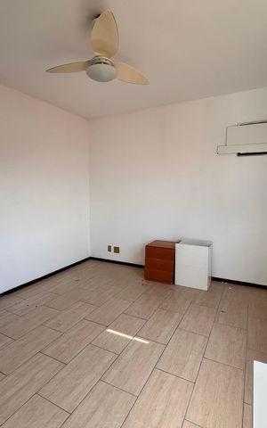 Casa à venda com 700m², 4 quartos e 2 vagas Casa à venda com 700m², 4 quartos e 2 vagasQuarto 1