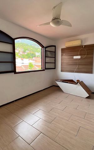Casa à venda com 700m², 4 quartos e 2 vagas Casa à venda com 700m², 4 quartos e 2 vagasQuarto 3