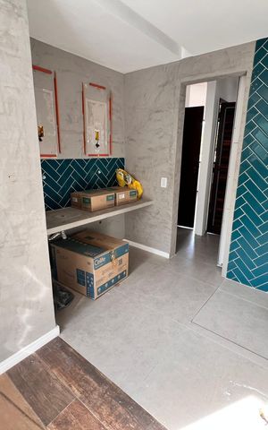 Casa à venda com 700m², 4 quartos e 2 vagas Casa à venda com 700m², 4 quartos e 2 vagasQuarto 4