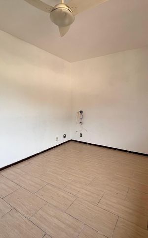 Casa à venda com 700m², 4 quartos e 2 vagas Casa à venda com 700m², 4 quartos e 2 vagasQuarto 3