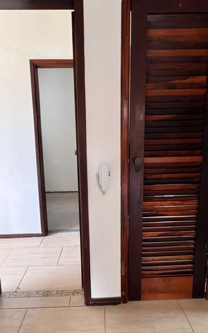 Casa à venda com 700m², 4 quartos e 2 vagas Casa à venda com 700m², 4 quartos e 2 vagasQuarto 2 Banheiro