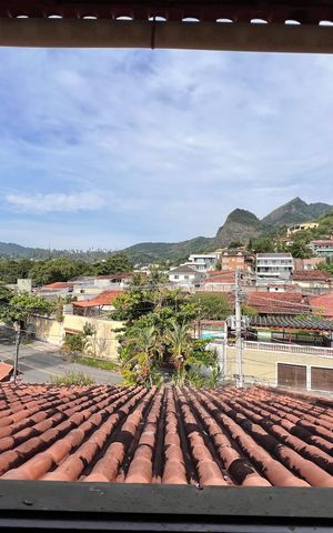 Casa à venda com 700m², 4 quartos e 2 vagas Casa à venda com 700m², 4 quartos e 2 vagasQuarto 3 Vista