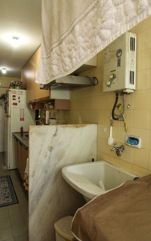 Apartamento à venda com 200m², 3 quartos e 1 vaga Apartamento à venda com 200m², 3 quartos e 1 vagaÁrea de Serviço