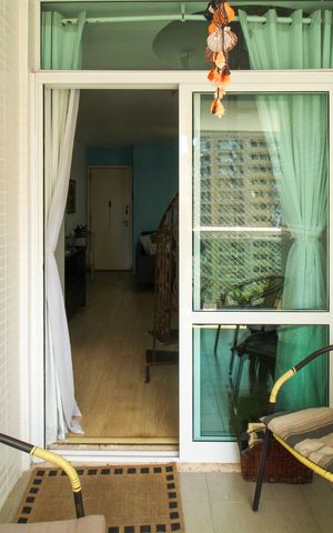 Apartamento à venda com 200m², 3 quartos e 1 vaga Apartamento à venda com 200m², 3 quartos e 1 vagaVaranda da Sala