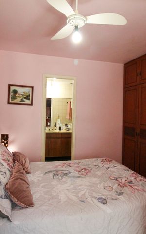 Apartamento à venda com 200m², 3 quartos e 1 vaga Apartamento à venda com 200m², 3 quartos e 1 vagaSuíte