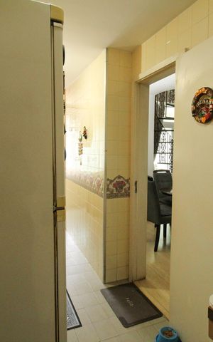 Apartamento à venda com 200m², 3 quartos e 1 vaga Apartamento à venda com 200m², 3 quartos e 1 vagaCozinha