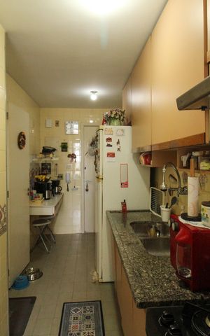 Apartamento à venda com 200m², 3 quartos e 1 vaga Apartamento à venda com 200m², 3 quartos e 1 vagaCozinha