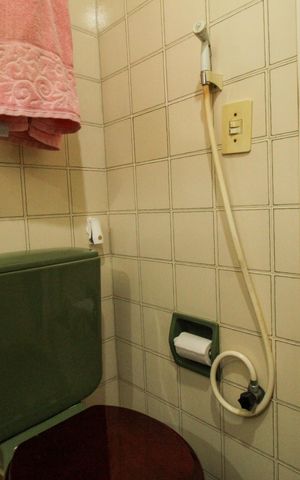 Apartamento à venda com 200m², 3 quartos e 1 vaga Apartamento à venda com 200m², 3 quartos e 1 vagaBanheiro da Suíte
