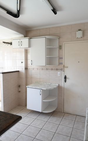 Apartamento à venda com 88m², 2 quartos e 2 vagasCozinha