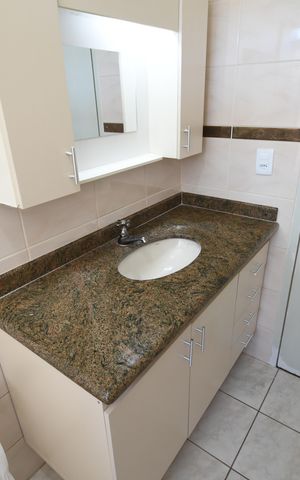 Apartamento à venda com 88m², 2 quartos e 2 vagasBanheiro