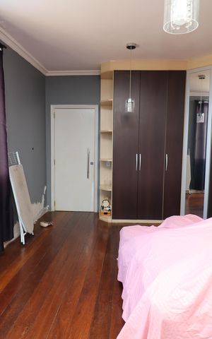 Casa à venda com 450m², 3 quartos e 3 vagasSuíte 2