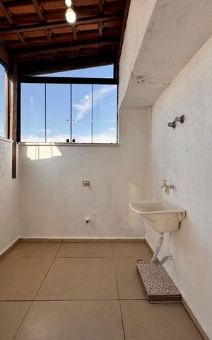 Apartamento à venda com 104m², 2 quartos e 2 vagasLavanderia