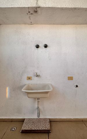 Apartamento à venda com 104m², 2 quartos e 2 vagasLavanderia