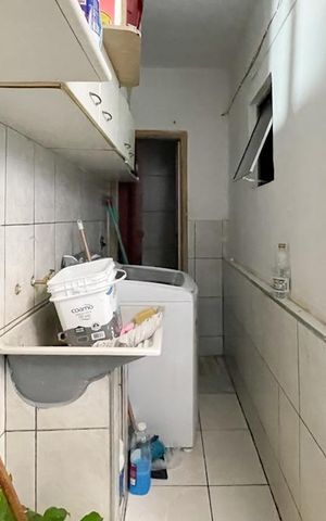 Casa à venda com 66m², 2 quartos e 1 vagaÁrea de Serviço