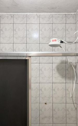 Casa à venda com 66m², 2 quartos e 1 vagaBanheiro Social
