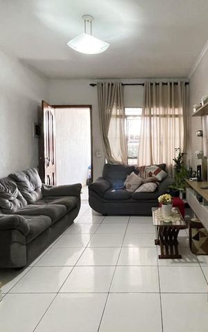 Casa à venda com 66m², 2 quartos e 1 vagaSala