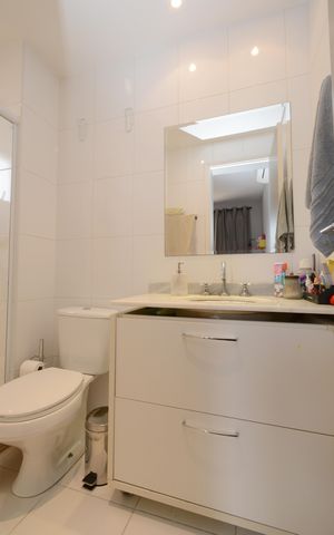 Apartamento à venda com 93m², 2 quartos e 2 vagasBanheiro da Suíte 2
