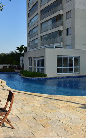 Apartamento à venda com 93m², 2 quartos e 2 vagasÁrea comum - Piscina