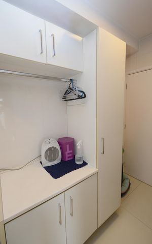 Apartamento à venda com 93m², 2 quartos e 2 vagasDetalhe da area de serviço
