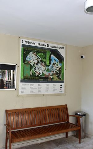 Apartamento à venda com 93m², 2 quartos e 2 vagasHall de entrada do condomínio