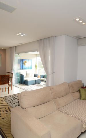 Apartamento à venda com 93m², 2 quartos e 2 vagasSala