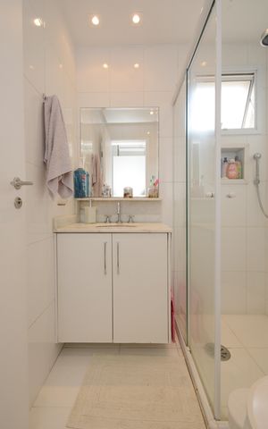 Apartamento à venda com 93m², 2 quartos e 2 vagasBanheiro da Suíte 1
