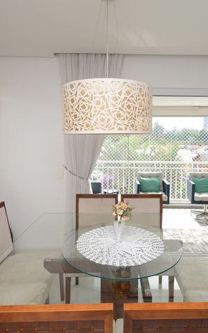 Apartamento à venda com 93m², 2 quartos e 2 vagasDetalhe Sala