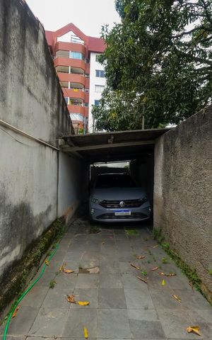 Casa à venda com 920m², 7 quartos e 3 vagas