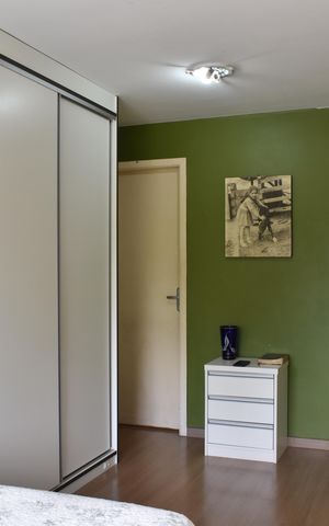 Casa de condomínio à venda com 110m², 3 quartos e 2 vagasSuíte