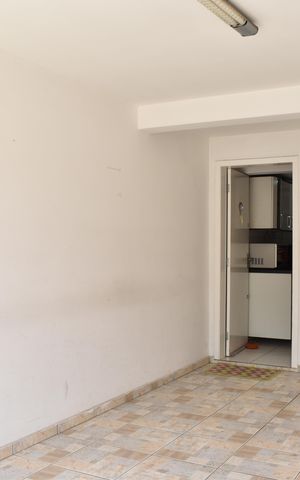 Casa de condomínio à venda com 110m², 3 quartos e 2 vagasGaragem