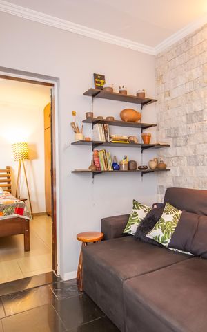 Casa à venda com 225m², 3 quartos e 6 vagas Casa à venda com 225m², 3 quartos e 6 vagasSala (Casa 2)