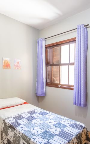 Casa à venda com 225m², 3 quartos e 6 vagas Casa à venda com 225m², 3 quartos e 6 vagasQuarto 3 (Casa 1)
