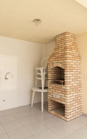 Casa de condomínio à venda com 68m², 2 quartos e 1 vaga Casa de condomínio à venda com 68m², 2 quartos e 1 vagaÁrea comum