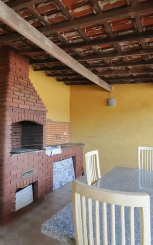 Casa à venda com 233m², 3 quartos e 2 vagasChurrasqueira