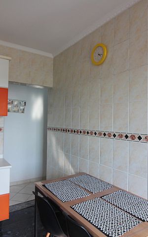 Apartamento à venda com 140m², 2 quartos e 2 vagasCozinha e Área de Serviço