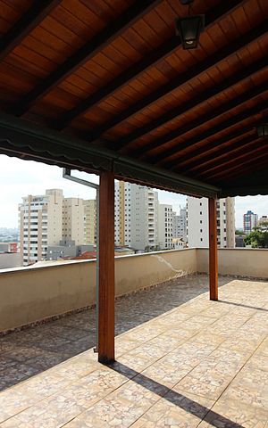 Apartamento à venda com 140m², 2 quartos e 2 vagasCobertura
