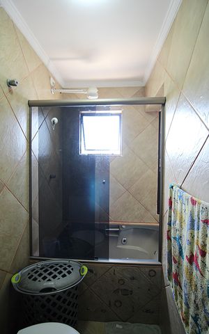 Apartamento à venda com 140m², 2 quartos e 2 vagasQuarto 1 - Suíte Banheiro