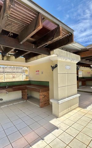 Casa de condomínio à venda com 200m², 4 quartos e 2 vagas Casa de condomínio à venda com 200m², 4 quartos e 2 vagasÁrea comum