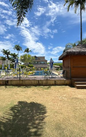Casa de condomínio à venda com 200m², 4 quartos e 2 vagas Casa de condomínio à venda com 200m², 4 quartos e 2 vagasÁrea comum